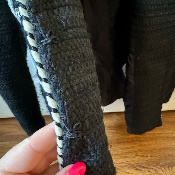 ZARA BASIC wool blend black blazer with white trim (M) - Picture 5 of 6